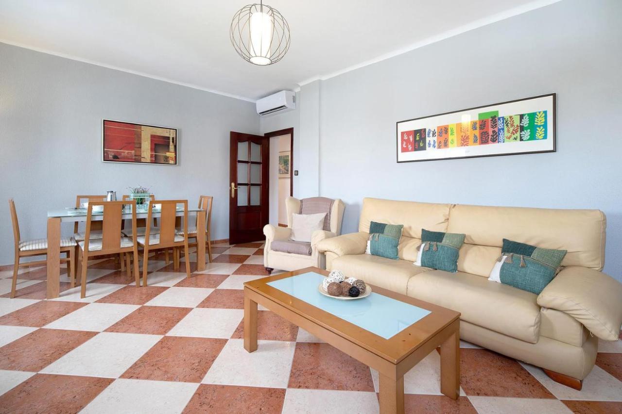 Grand Beachside Apartment - Cadiz Luaran gambar