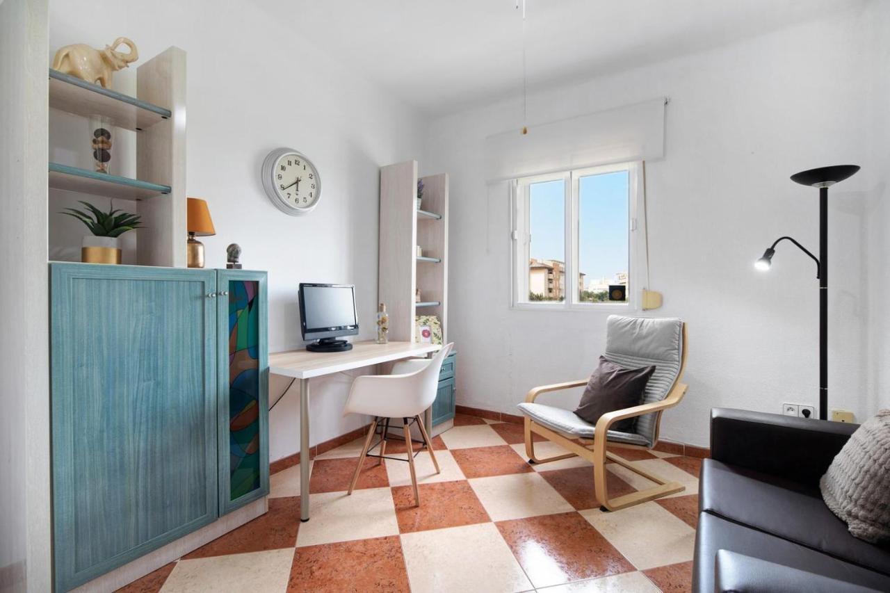 Grand Beachside Apartment - Cadiz Luaran gambar